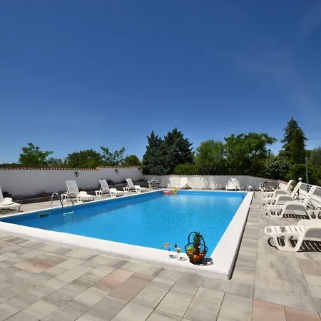 Gasthuis Aurora 3*