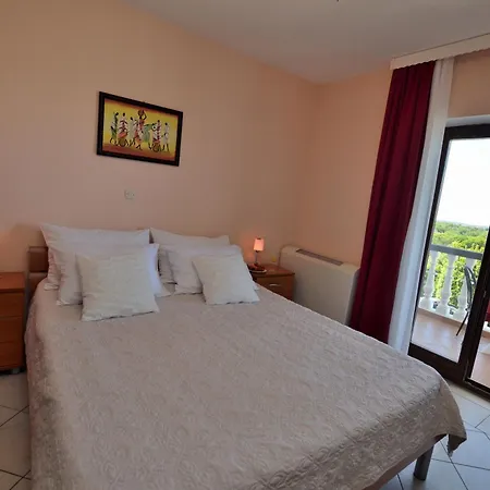 Gasthuis Aurora 3*