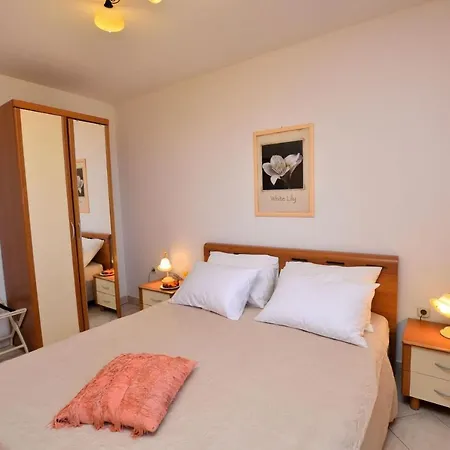 Aurora 3* Pula