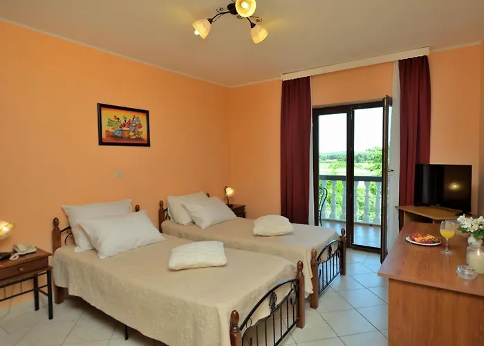 招待所 Aurora 普拉